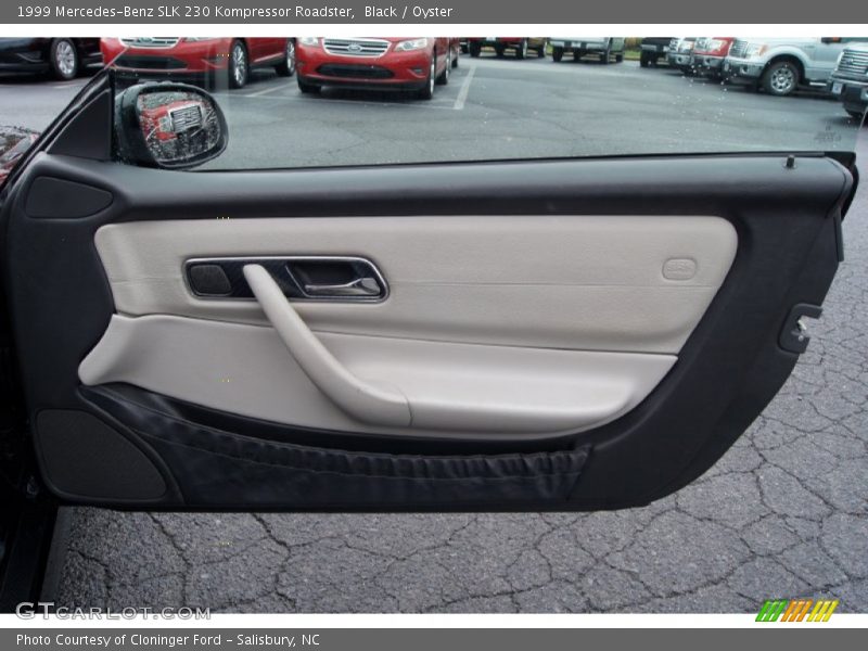 Door Panel of 1999 SLK 230 Kompressor Roadster