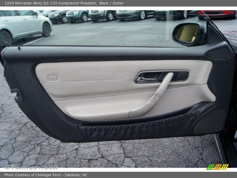 Black / Oyster 1999 Mercedes-Benz SLK 230 Kompressor Roadster