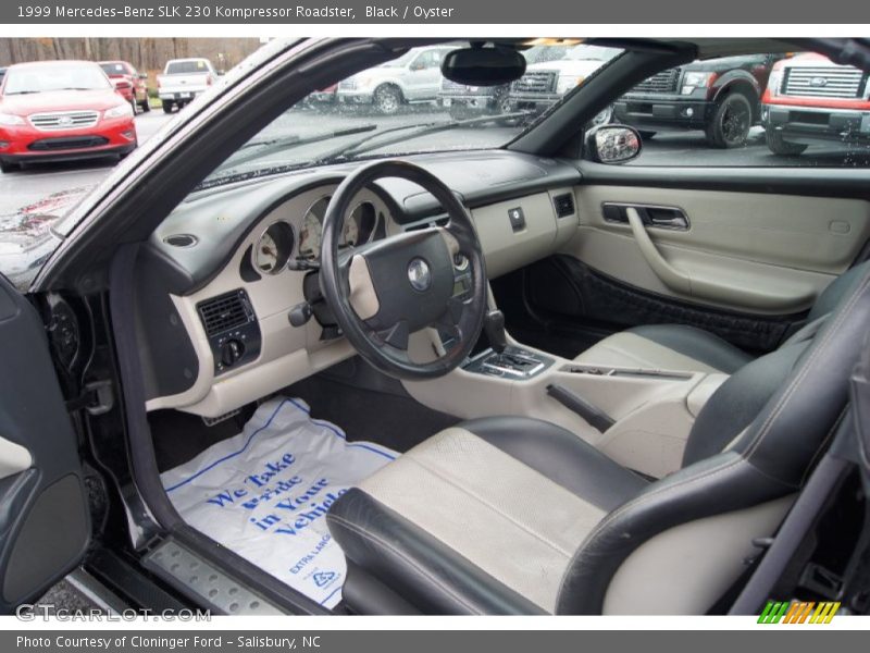 Black / Oyster 1999 Mercedes-Benz SLK 230 Kompressor Roadster
