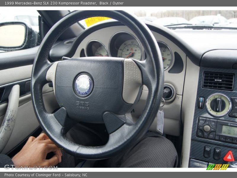 Black / Oyster 1999 Mercedes-Benz SLK 230 Kompressor Roadster