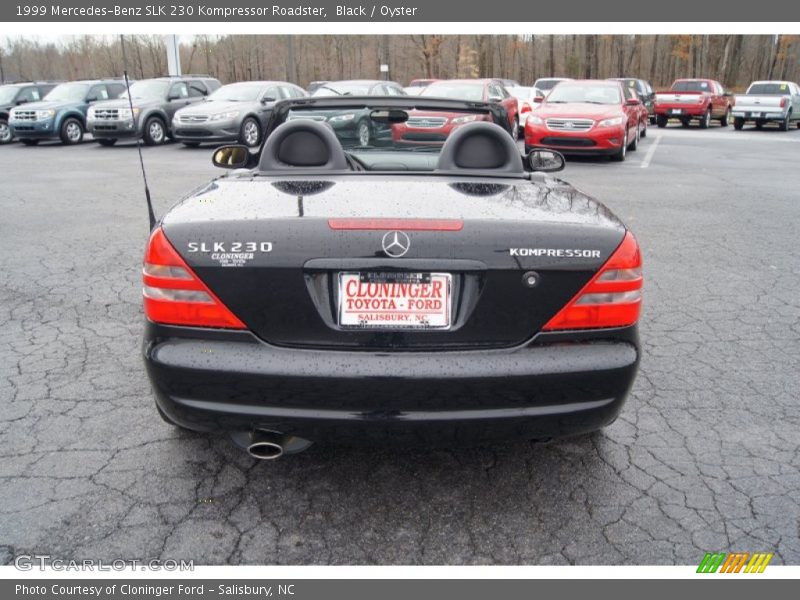 Black / Oyster 1999 Mercedes-Benz SLK 230 Kompressor Roadster