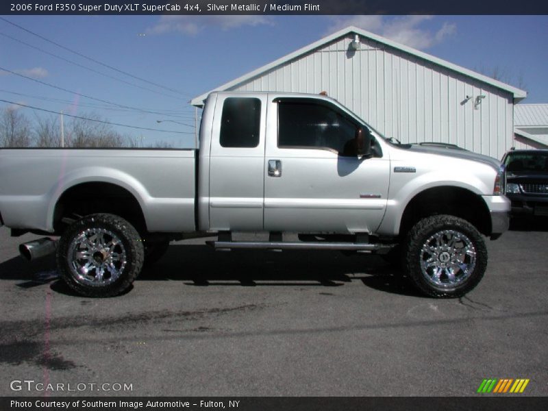 Silver Metallic / Medium Flint 2006 Ford F350 Super Duty XLT SuperCab 4x4