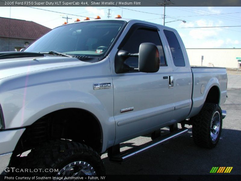 Silver Metallic / Medium Flint 2006 Ford F350 Super Duty XLT SuperCab 4x4
