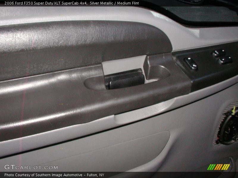 Silver Metallic / Medium Flint 2006 Ford F350 Super Duty XLT SuperCab 4x4