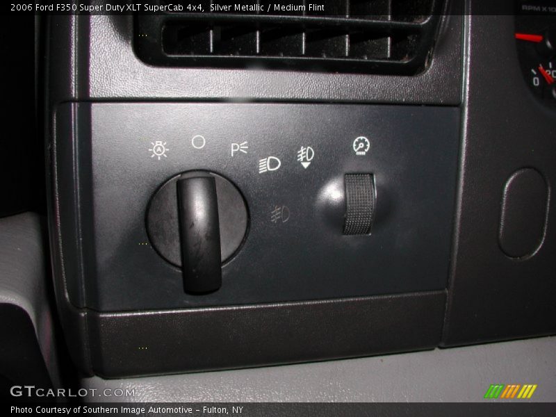 Silver Metallic / Medium Flint 2006 Ford F350 Super Duty XLT SuperCab 4x4