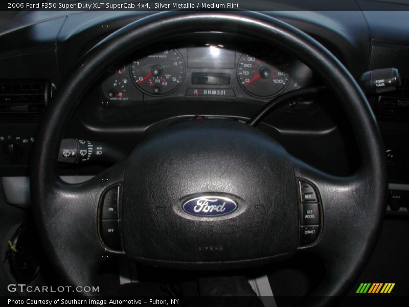 Silver Metallic / Medium Flint 2006 Ford F350 Super Duty XLT SuperCab 4x4