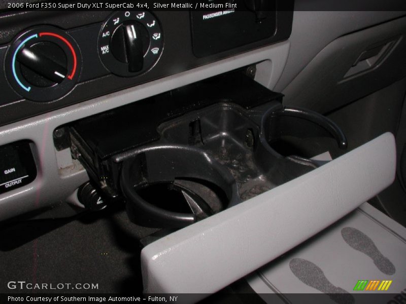 Silver Metallic / Medium Flint 2006 Ford F350 Super Duty XLT SuperCab 4x4