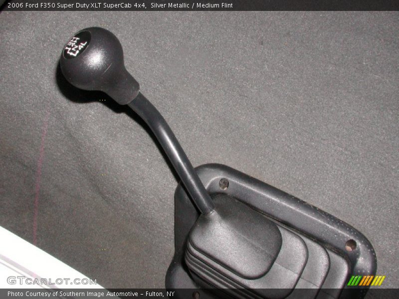 Silver Metallic / Medium Flint 2006 Ford F350 Super Duty XLT SuperCab 4x4