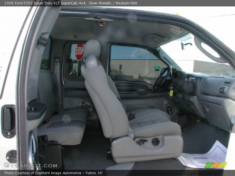 Silver Metallic / Medium Flint 2006 Ford F350 Super Duty XLT SuperCab 4x4