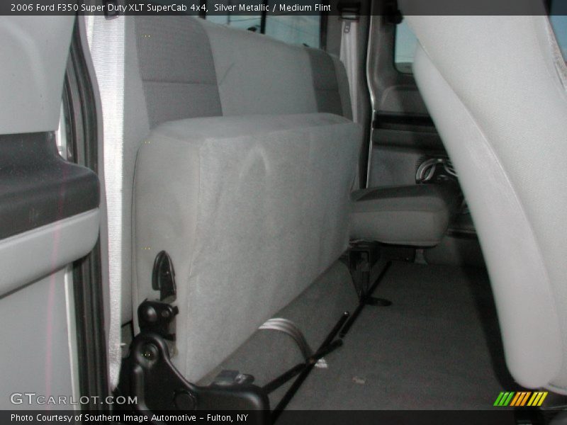 Silver Metallic / Medium Flint 2006 Ford F350 Super Duty XLT SuperCab 4x4