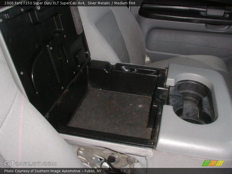 Silver Metallic / Medium Flint 2006 Ford F350 Super Duty XLT SuperCab 4x4