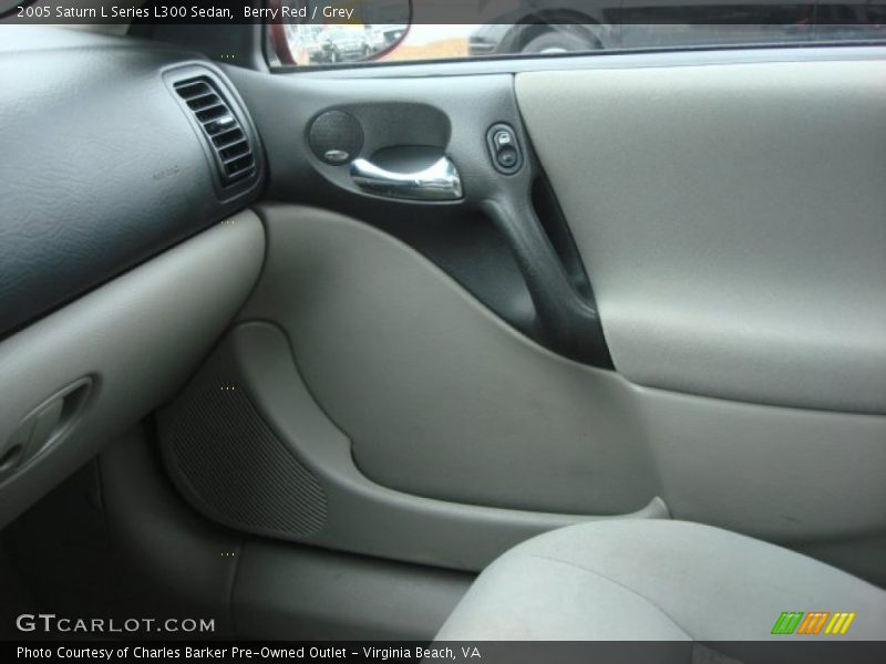 Berry Red / Grey 2005 Saturn L Series L300 Sedan