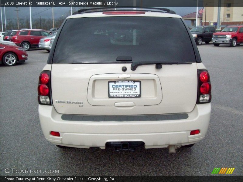 Sand Beige Metallic / Ebony 2009 Chevrolet TrailBlazer LT 4x4