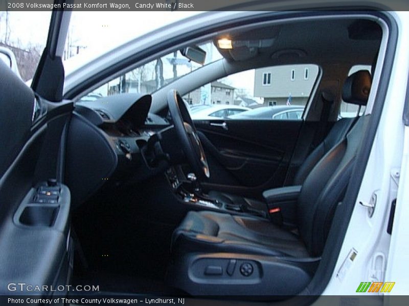 Candy White / Black 2008 Volkswagen Passat Komfort Wagon