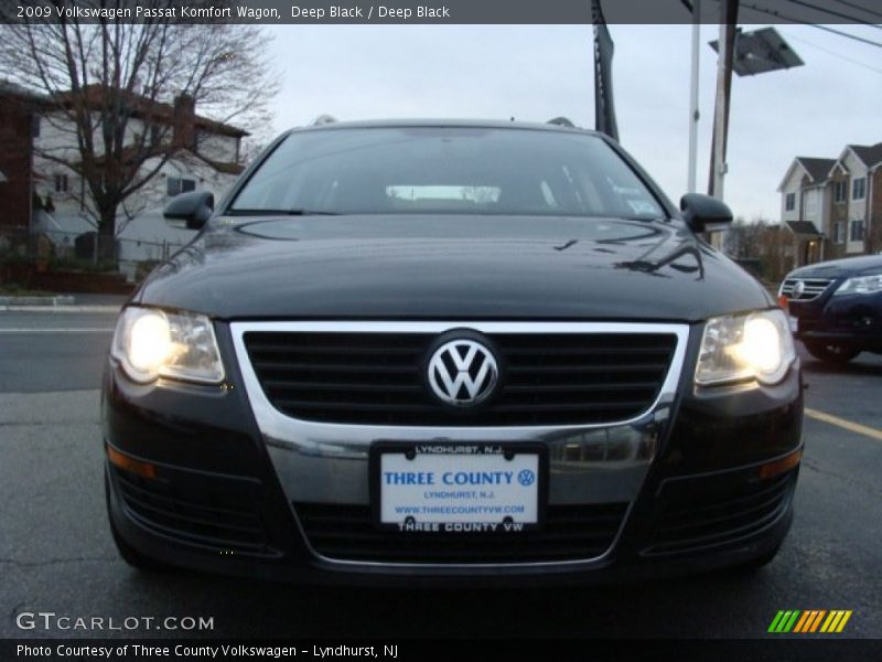 Deep Black / Deep Black 2009 Volkswagen Passat Komfort Wagon