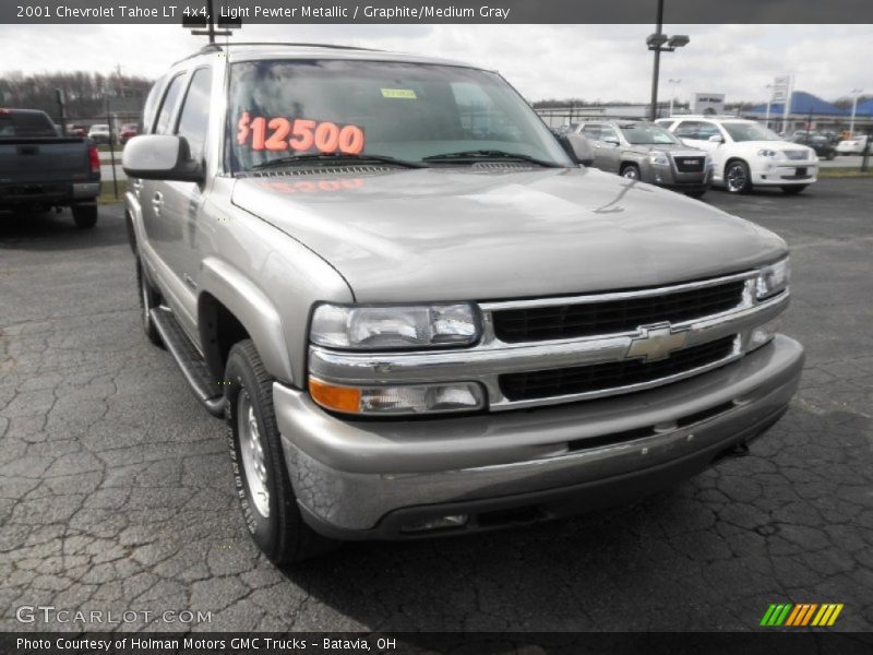 Light Pewter Metallic / Graphite/Medium Gray 2001 Chevrolet Tahoe LT 4x4