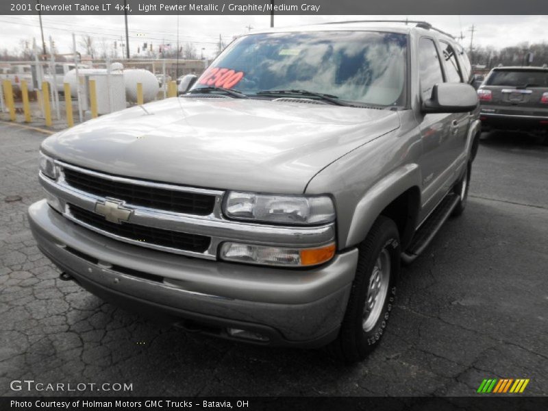 Light Pewter Metallic / Graphite/Medium Gray 2001 Chevrolet Tahoe LT 4x4