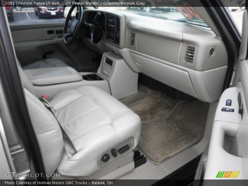 Light Pewter Metallic / Graphite/Medium Gray 2001 Chevrolet Tahoe LT 4x4