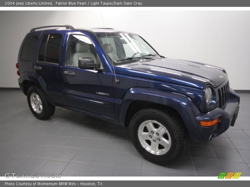 Patriot Blue Pearl / Light Taupe/Dark Slate Gray 2004 Jeep Liberty Limited