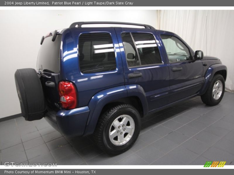 Patriot Blue Pearl / Light Taupe/Dark Slate Gray 2004 Jeep Liberty Limited