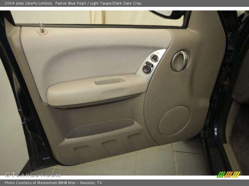 Patriot Blue Pearl / Light Taupe/Dark Slate Gray 2004 Jeep Liberty Limited