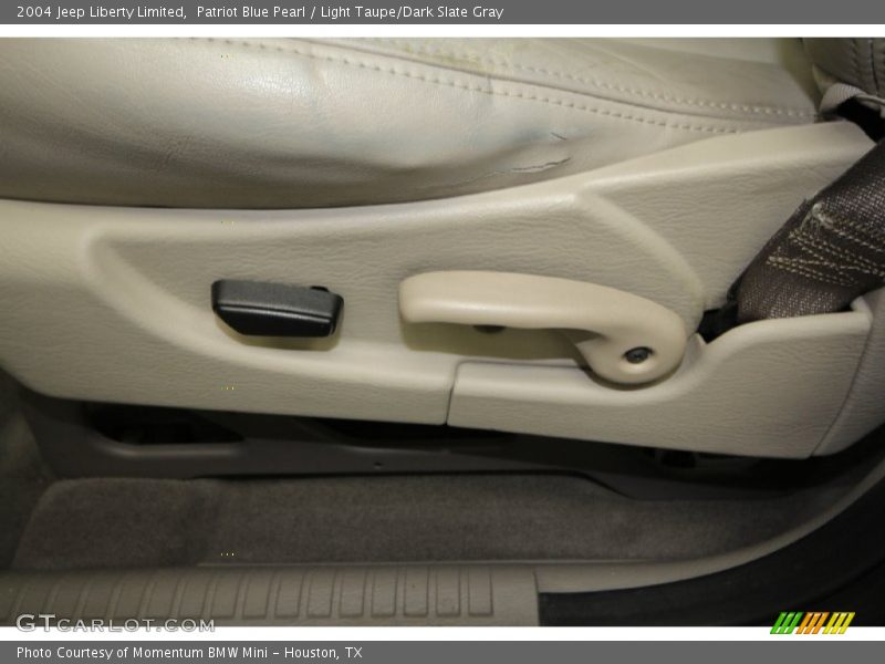 Patriot Blue Pearl / Light Taupe/Dark Slate Gray 2004 Jeep Liberty Limited