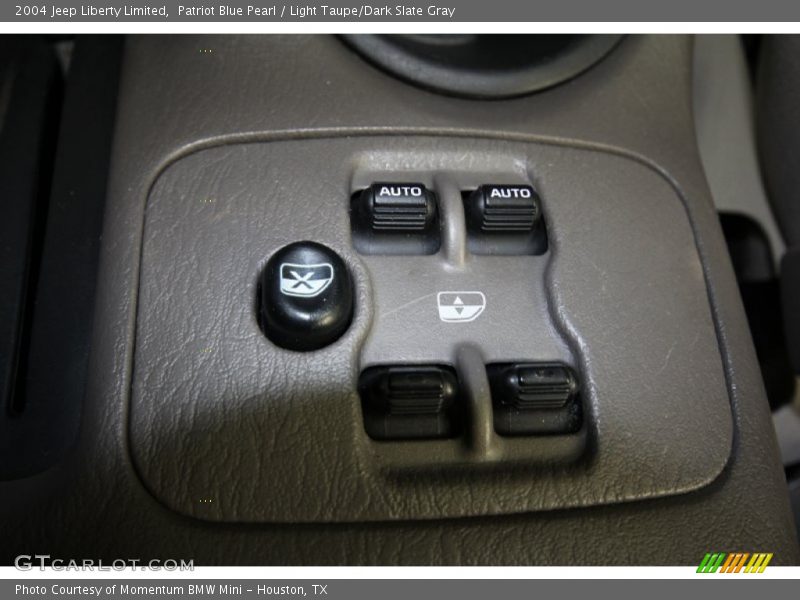 Patriot Blue Pearl / Light Taupe/Dark Slate Gray 2004 Jeep Liberty Limited