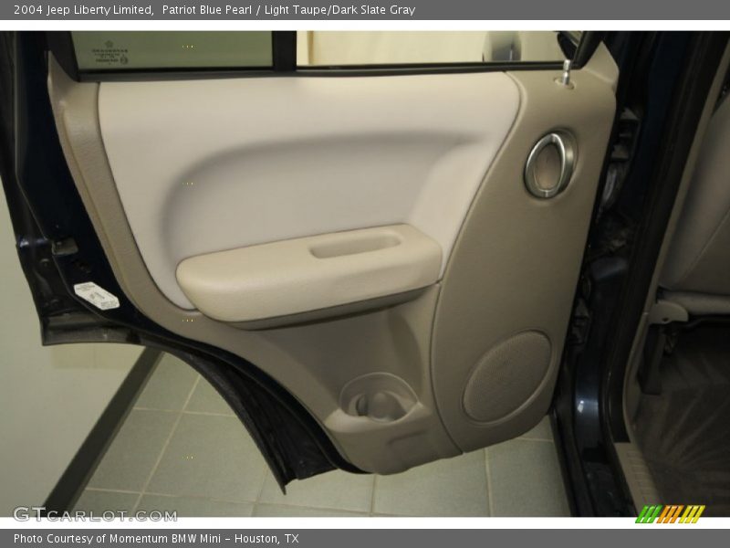 Patriot Blue Pearl / Light Taupe/Dark Slate Gray 2004 Jeep Liberty Limited