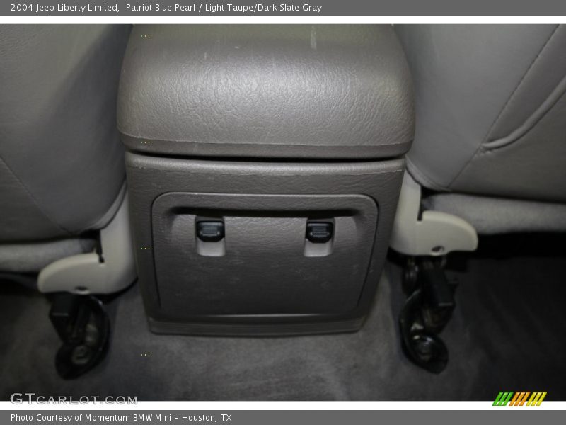 Patriot Blue Pearl / Light Taupe/Dark Slate Gray 2004 Jeep Liberty Limited