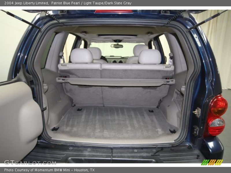Patriot Blue Pearl / Light Taupe/Dark Slate Gray 2004 Jeep Liberty Limited