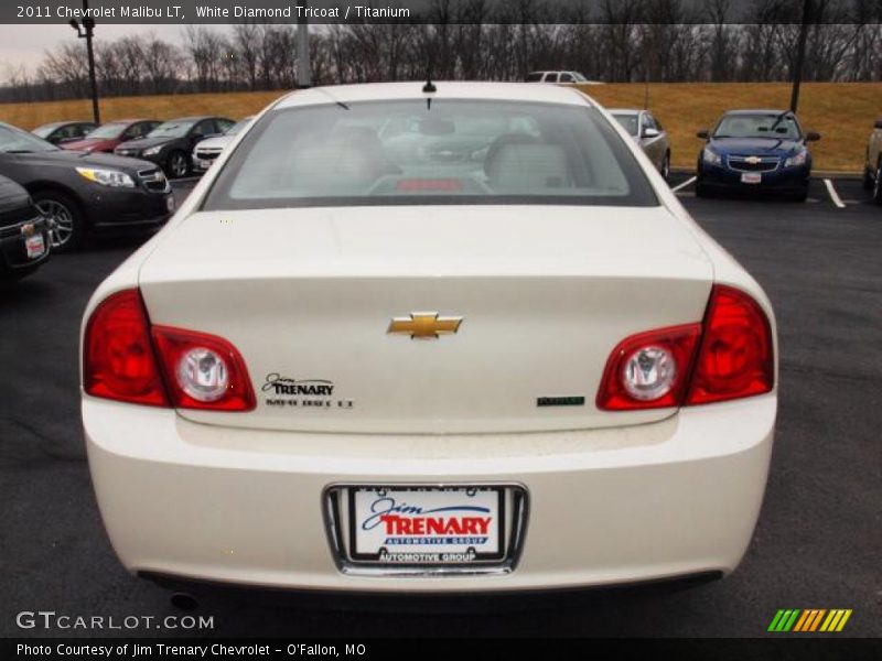 White Diamond Tricoat / Titanium 2011 Chevrolet Malibu LT
