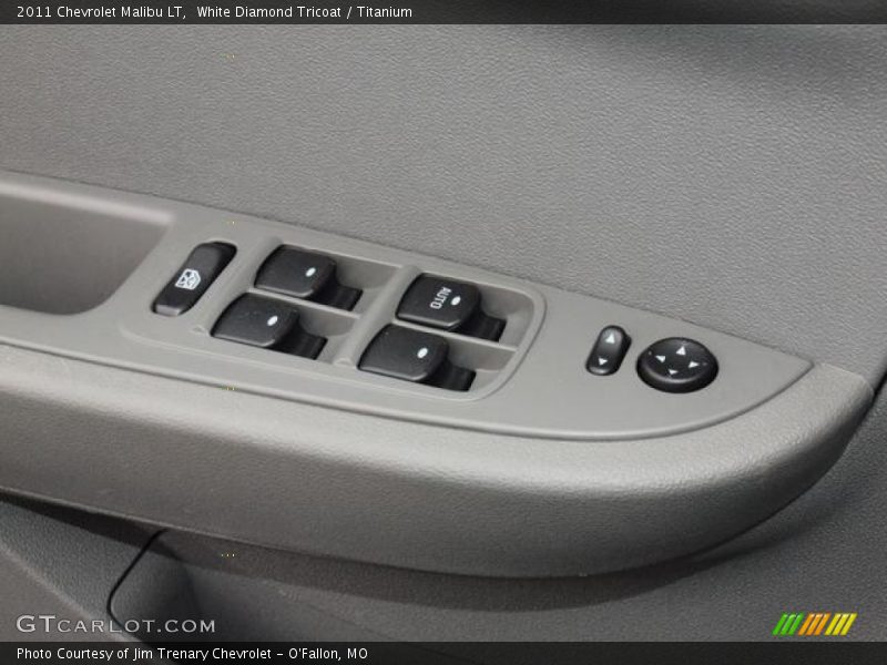 White Diamond Tricoat / Titanium 2011 Chevrolet Malibu LT