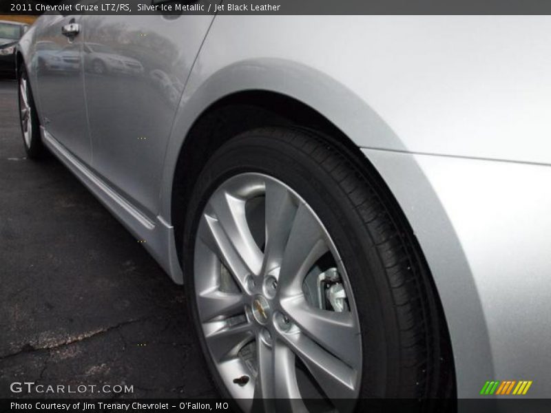Silver Ice Metallic / Jet Black Leather 2011 Chevrolet Cruze LTZ/RS
