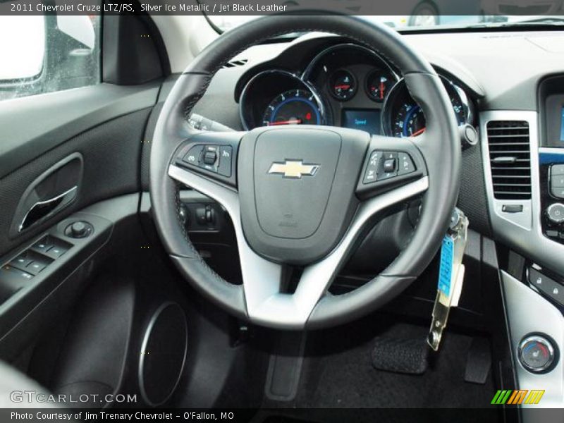  2011 Cruze LTZ/RS Steering Wheel