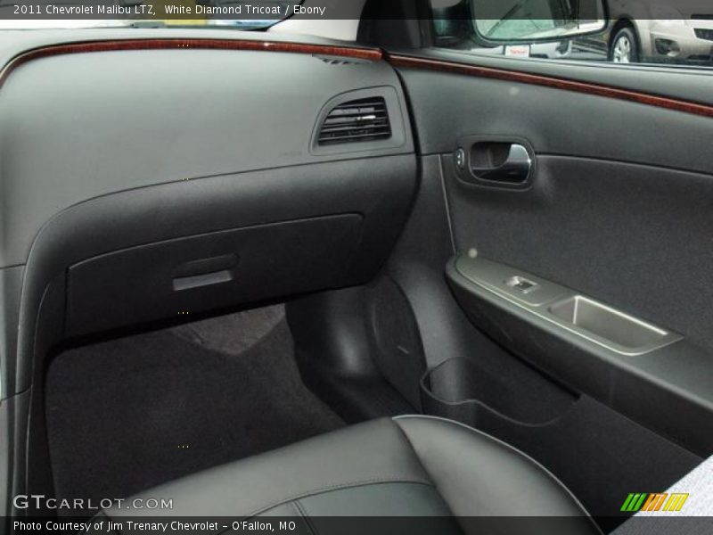 White Diamond Tricoat / Ebony 2011 Chevrolet Malibu LTZ