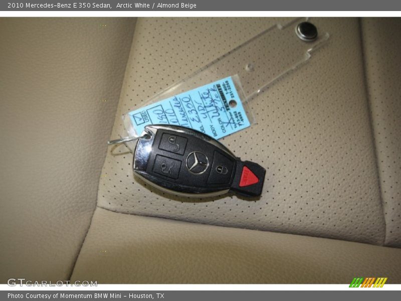 Arctic White / Almond Beige 2010 Mercedes-Benz E 350 Sedan