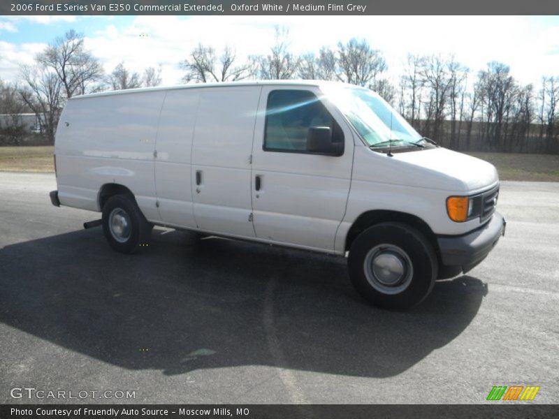 Oxford White / Medium Flint Grey 2006 Ford E Series Van E350 Commercial Extended