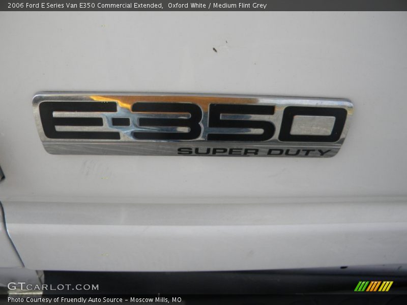 Oxford White / Medium Flint Grey 2006 Ford E Series Van E350 Commercial Extended