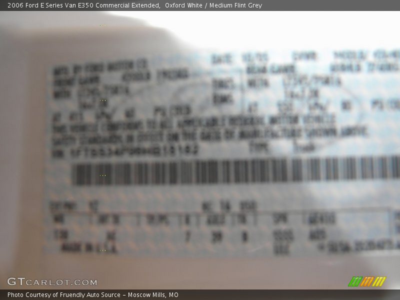 Oxford White / Medium Flint Grey 2006 Ford E Series Van E350 Commercial Extended