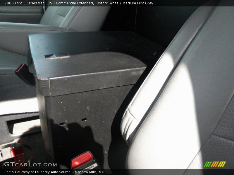 Oxford White / Medium Flint Grey 2006 Ford E Series Van E350 Commercial Extended