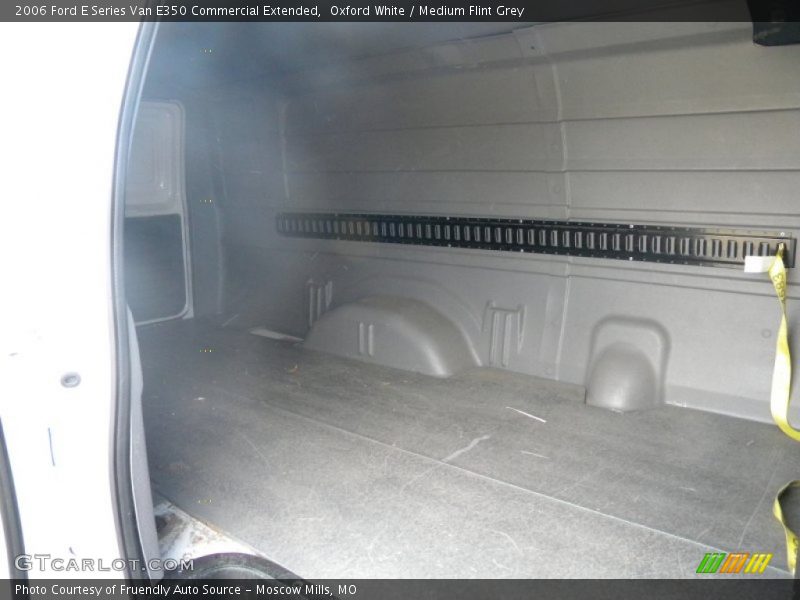 Oxford White / Medium Flint Grey 2006 Ford E Series Van E350 Commercial Extended