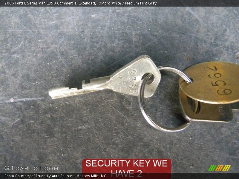 Oxford White / Medium Flint Grey 2006 Ford E Series Van E350 Commercial Extended