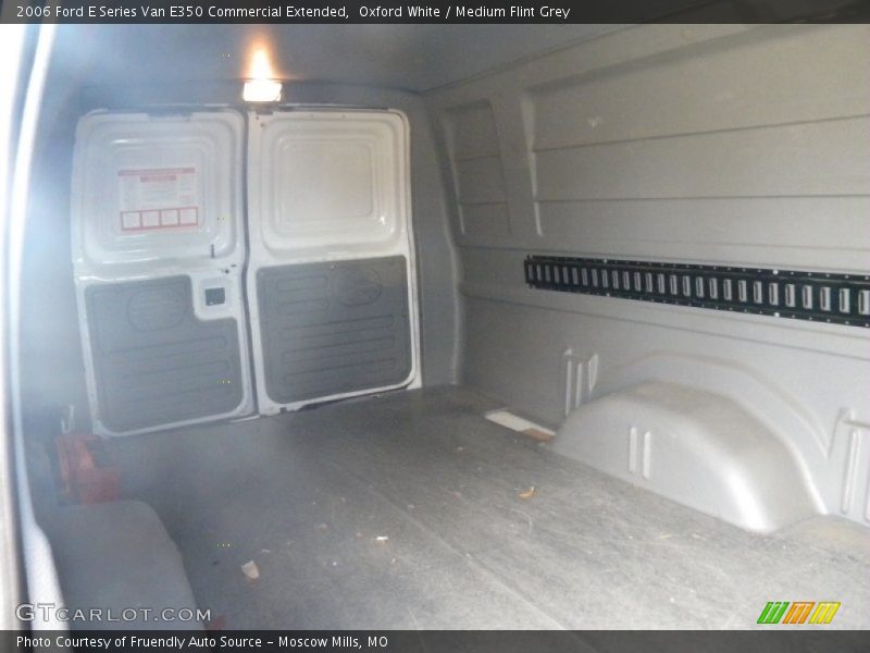 Oxford White / Medium Flint Grey 2006 Ford E Series Van E350 Commercial Extended