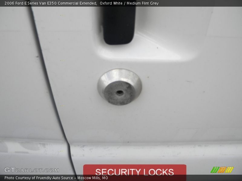 Oxford White / Medium Flint Grey 2006 Ford E Series Van E350 Commercial Extended