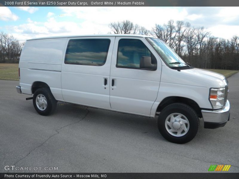 Oxford White / Medium Pebble 2008 Ford E Series Van E250 Super Duty Cargo