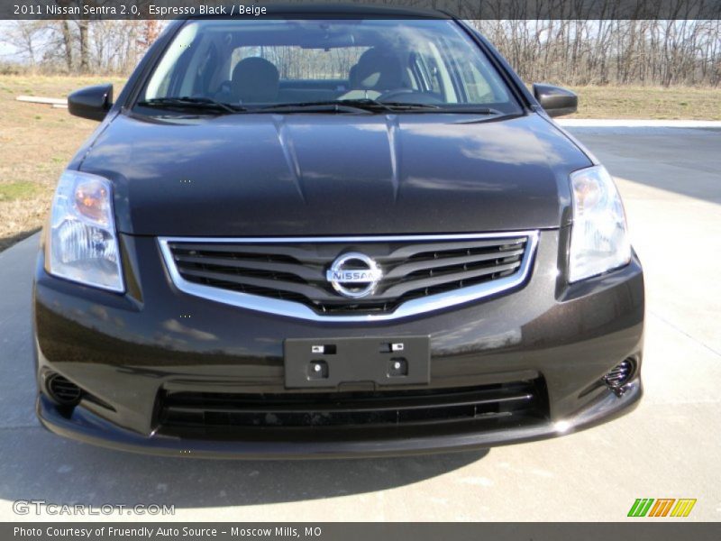 Espresso Black / Beige 2011 Nissan Sentra 2.0