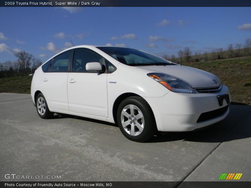 Super White / Dark Gray 2009 Toyota Prius Hybrid