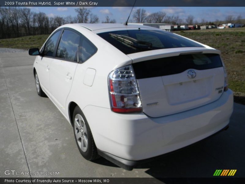 Super White / Dark Gray 2009 Toyota Prius Hybrid