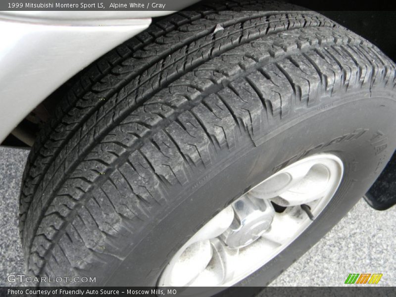 Alpine White / Gray 1999 Mitsubishi Montero Sport LS