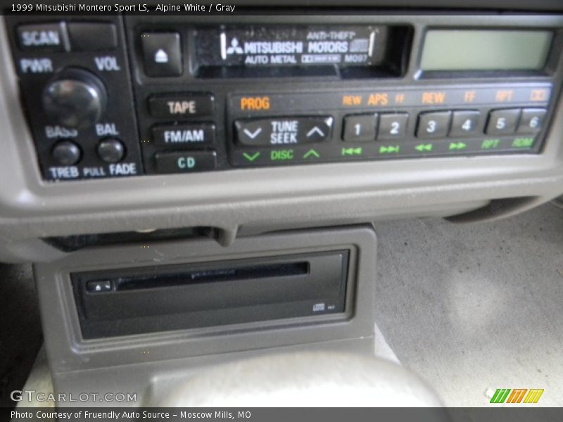 Alpine White / Gray 1999 Mitsubishi Montero Sport LS